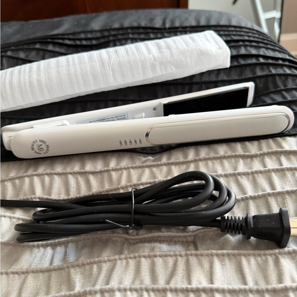 Miel Beauty Straight Hair Curler